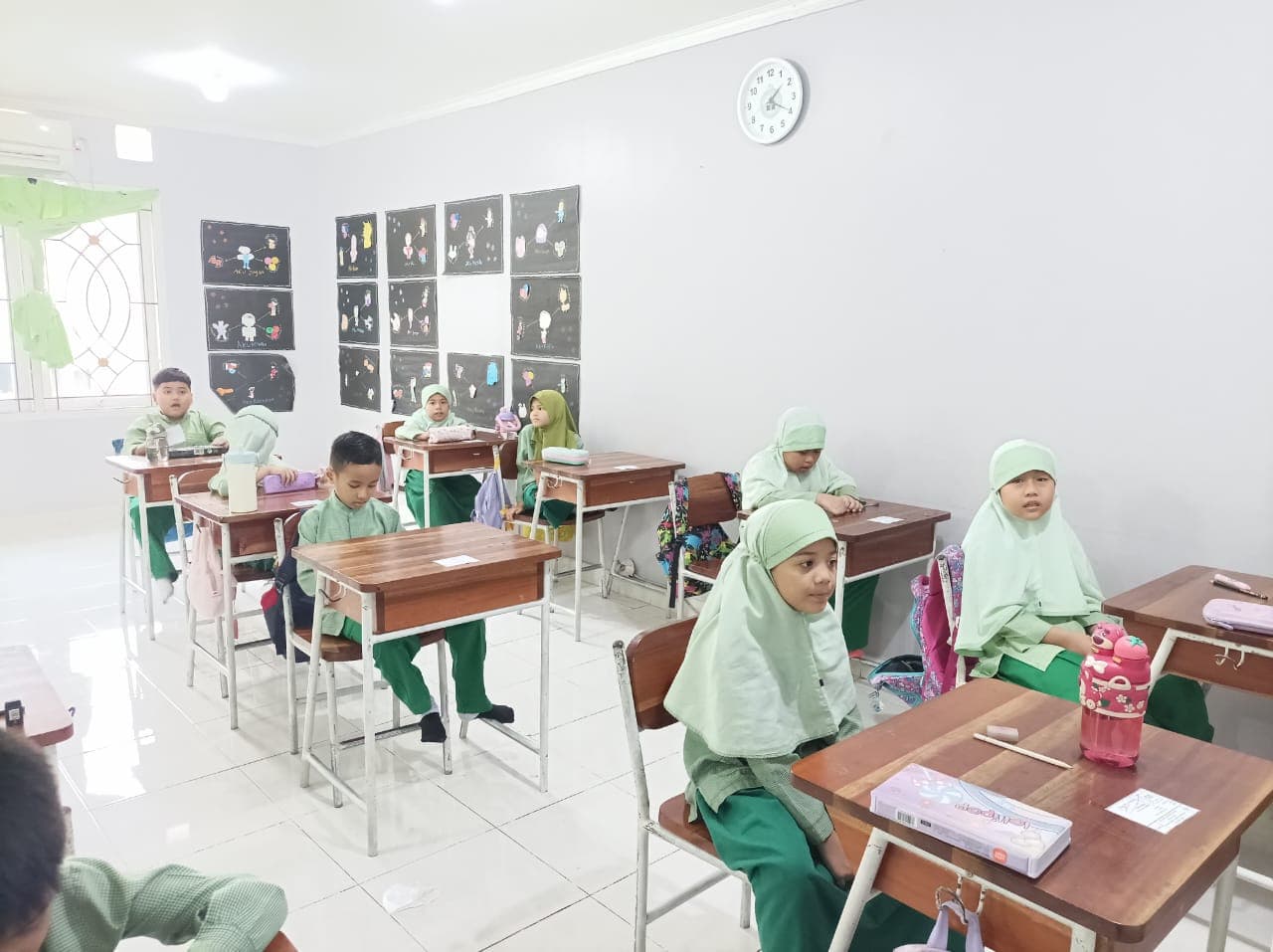 kegiatan-belajar-mengajar-di-kelas